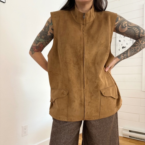 Ralph Lauren faux suede zip vest - Picture 2 of 5